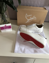 Load image into Gallery viewer, Louis Spikes Womens