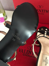 Load image into Gallery viewer, Rockstud Mules 6.5cm