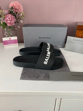 Load image into Gallery viewer, Pool Slides