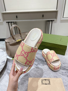 GG Slide Sandals