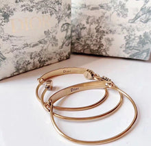 Load image into Gallery viewer, Revolution Bangle Set
