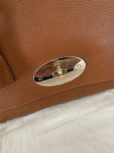 Load image into Gallery viewer, Lily