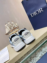 Load image into Gallery viewer, B30 Trainers