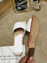Load image into Gallery viewer, Padded Sandals