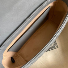 Load image into Gallery viewer, Marmont Small Shoulder Bag