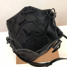 Load image into Gallery viewer, Bucket Bag