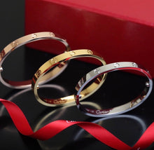 Load image into Gallery viewer, Love Bracelet