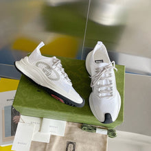Load image into Gallery viewer, Run Sneaker
