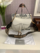 Load image into Gallery viewer, Saddle Bag Grained Leather