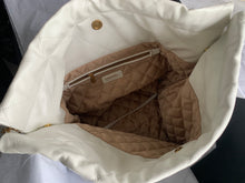 Load image into Gallery viewer, 22 Bag