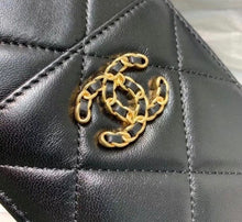 Load image into Gallery viewer, Lambskin Phone Card Purse