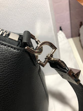 Load image into Gallery viewer, Antigona Grained Leather