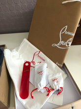 Load image into Gallery viewer, Mirror Quality Louis Spikes