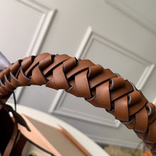 Load image into Gallery viewer, Carmel Hobo