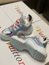 Load image into Gallery viewer, Archlight Sneaker