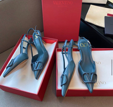 Load image into Gallery viewer, V Logo Slingback 4cm