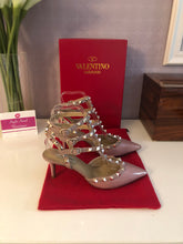 Load image into Gallery viewer, Rockstud 6.5cm Heels