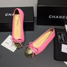 Load image into Gallery viewer, CC Pumps