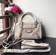 Load image into Gallery viewer, City Bag Grained