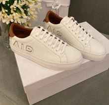 Load image into Gallery viewer, Reverse Sneaker