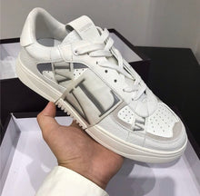 Load image into Gallery viewer, VLTN Sneaker