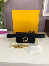 Load image into Gallery viewer, Leather Belt Bag