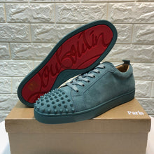 Load image into Gallery viewer, Louis Spikes Womens