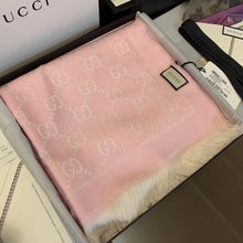 Load image into Gallery viewer, GG Shawl