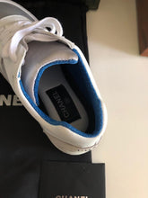 Load image into Gallery viewer, CC Black Sneaker