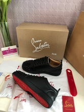 Load image into Gallery viewer, Mirror Quality Louis Spikes