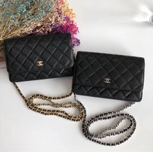 Load image into Gallery viewer, Lambskin Woc