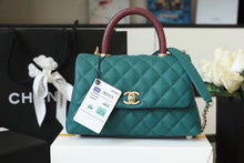 Load image into Gallery viewer, Top Handle Flap Bag