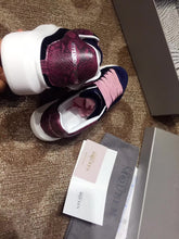 Load image into Gallery viewer, Oversized Sneaker Velvet