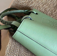 Load image into Gallery viewer, Anagram Tote