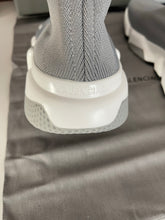 Load image into Gallery viewer, Speed Sneaker