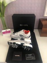 Load image into Gallery viewer, CC Black Sneaker