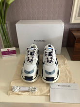 Load image into Gallery viewer, Triple S Ladies