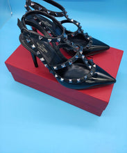 Load image into Gallery viewer, Rockstud 10cm Heels
