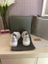 Load image into Gallery viewer, Oversized Sneaker Leather Ladies