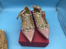 Load image into Gallery viewer, Rockstud Ballerina Flats