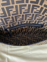 Load image into Gallery viewer, Baguette