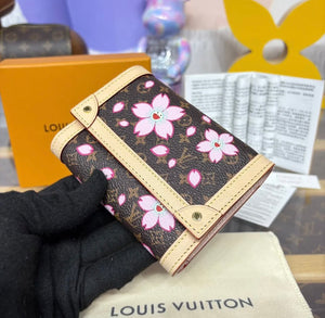 Victorine Wallet