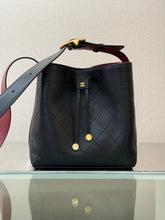 Load image into Gallery viewer, Leather Bucket Bag
