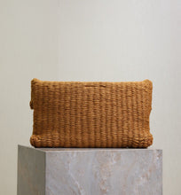 Load image into Gallery viewer, Cassandre Envelope Pouch
