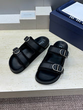 Load image into Gallery viewer, CD Sandals
