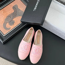 Load image into Gallery viewer, CC Espadrilles
