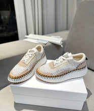 Load image into Gallery viewer, Nama Sneakers
