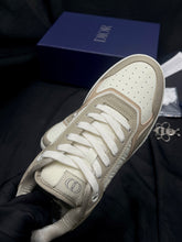 Load image into Gallery viewer, B27 Trainers
