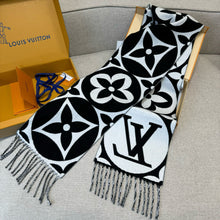 Load image into Gallery viewer, Cashmere Scarf
