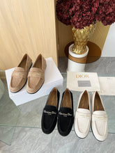 Load image into Gallery viewer, Suede Loafers
